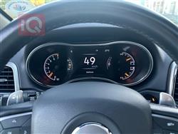 جیپ گراند شیرۆکی